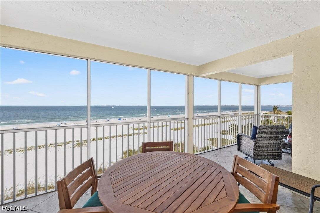 Property Photo: 100 Estero Boulevard 433 FL 33931