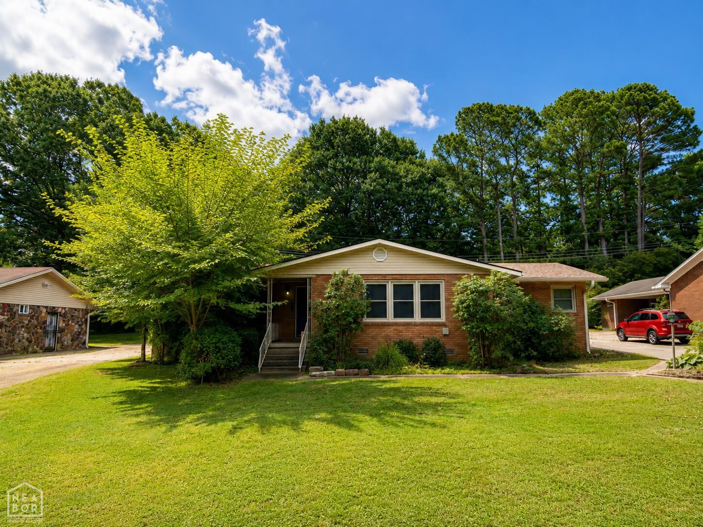 Property Photo:  1828 Crestview St  AR 72401 