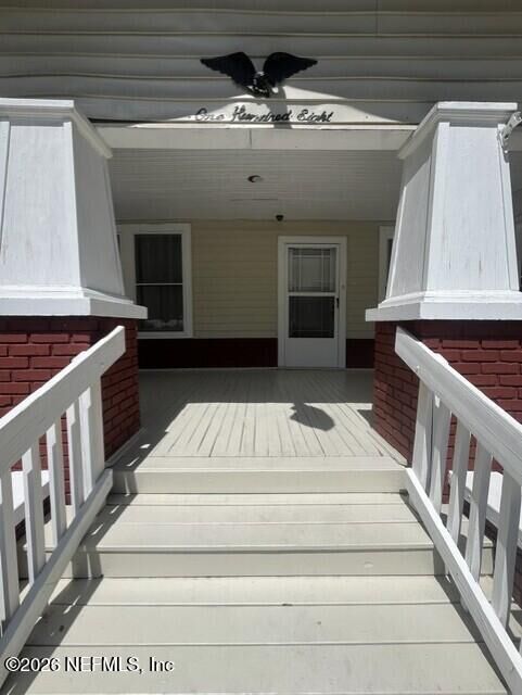 Property Photo: 108 Fern Street FL 32177