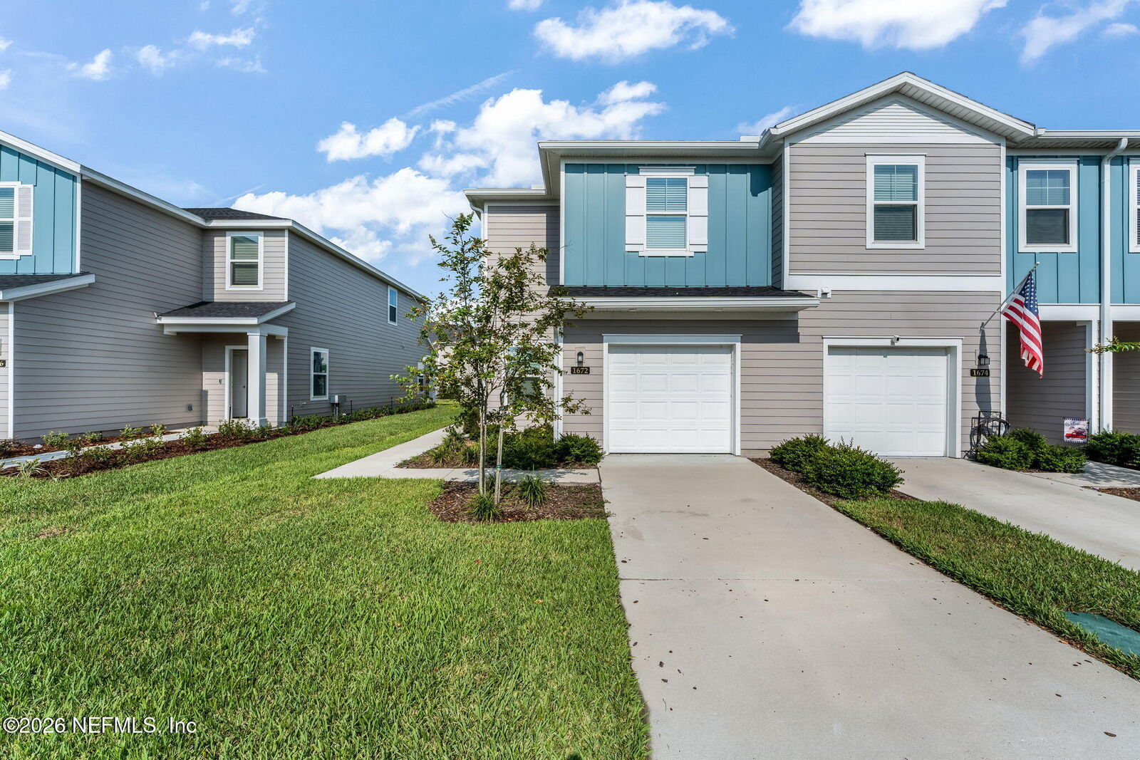 Property Photo: 1672 Garden Grove Court FL 32211