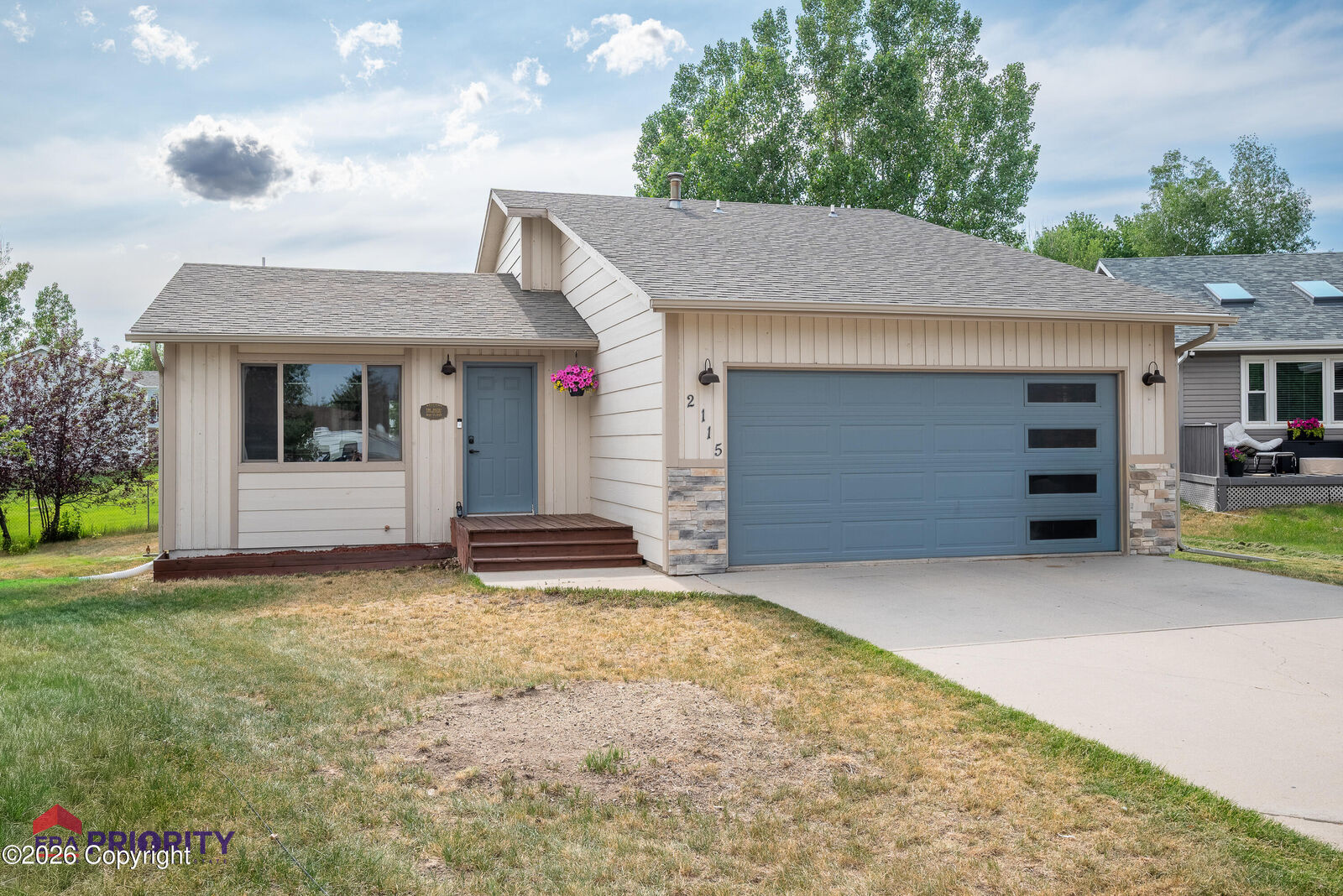 Property Photo:  2115 Autumn Ct -  WY 82718 