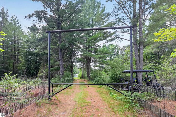 Property Photo: 3198 National City Road MI 48765