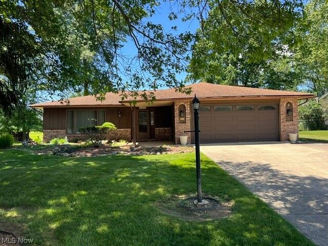 Property Photo: 844 Westminister Drive OH 44212
