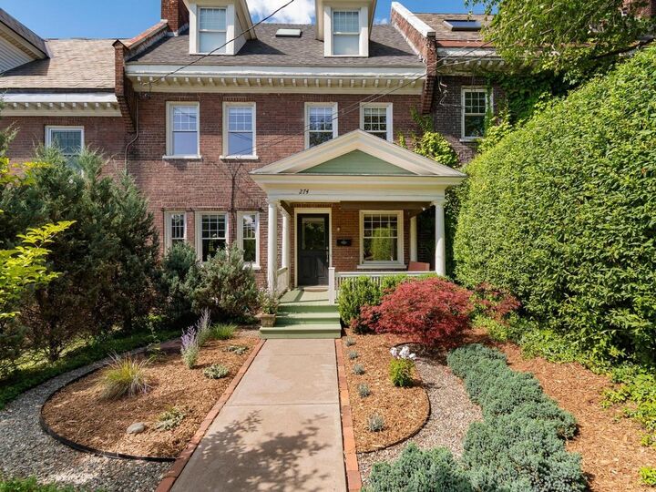 Property Photo:  274 College Street  VT 05401 