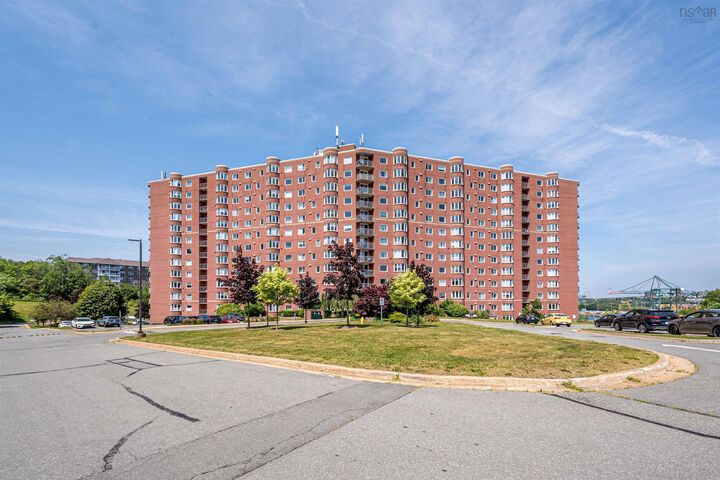 Property Photo:  516 45 Vimy Avenue  NS B3M 4C5 