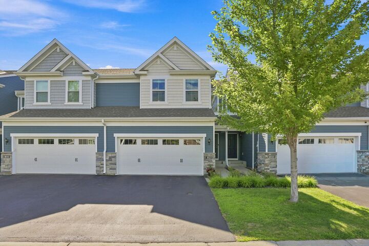 Property Photo:  8121 Evergreen Lane N  MN 55369 