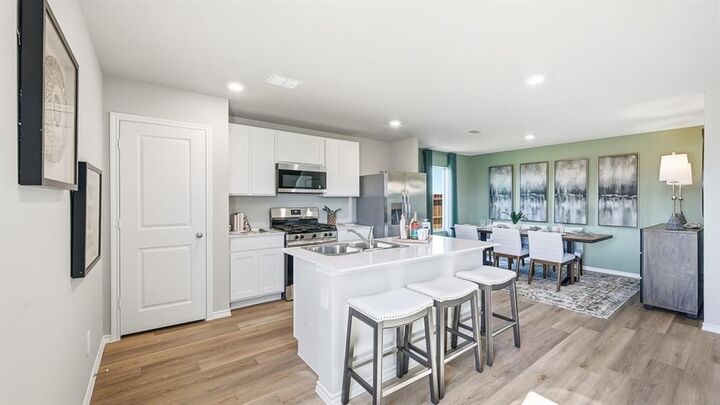 Property Photo: 4125 Woodhill Bend Drive TX 76036