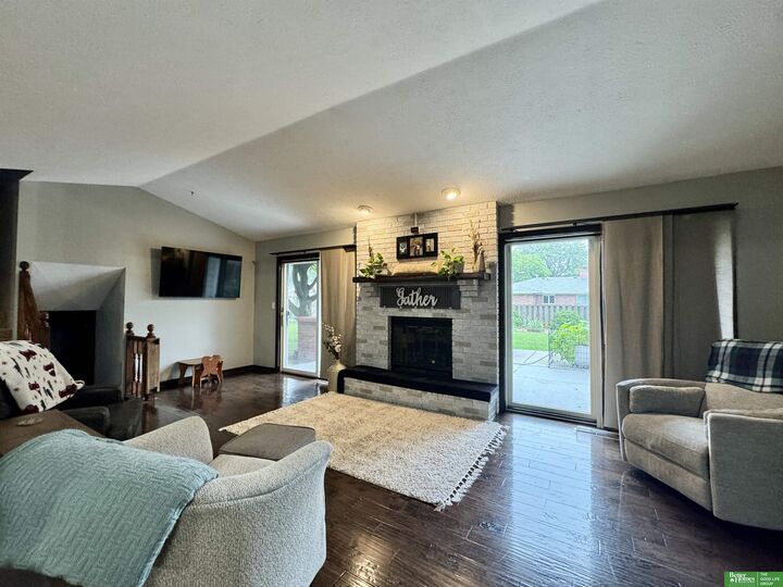 Property Photo:  20 Eastridge Drive  NE 68467 