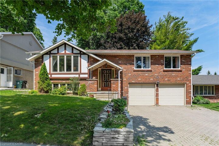 Property Photo:  46 Culpepper Drive Upper  ON N2L 5L1 
