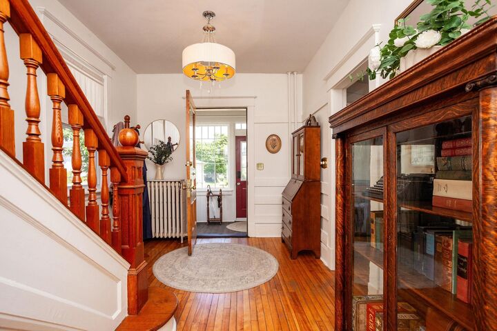 Property Photo:  95 Edward Street  PE C1A 5E3 