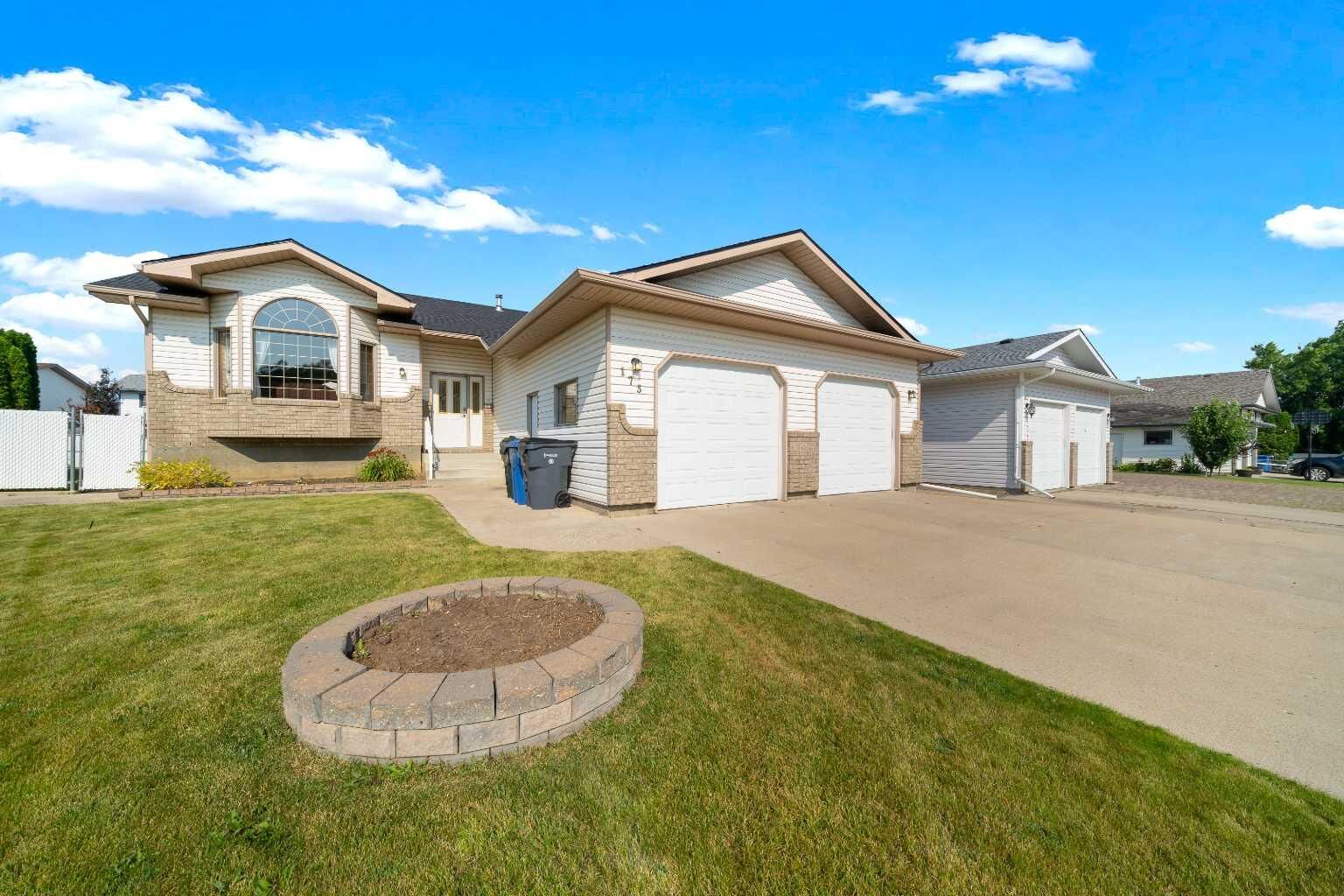 Property Photo:  175 Stanfield Way SE  AB T1B 4J5 