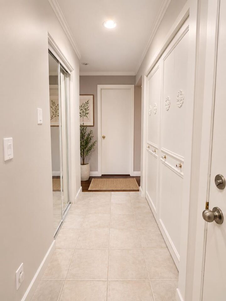 Property Photo:  2207 8 Avenue 201  AB T1J 4G1 