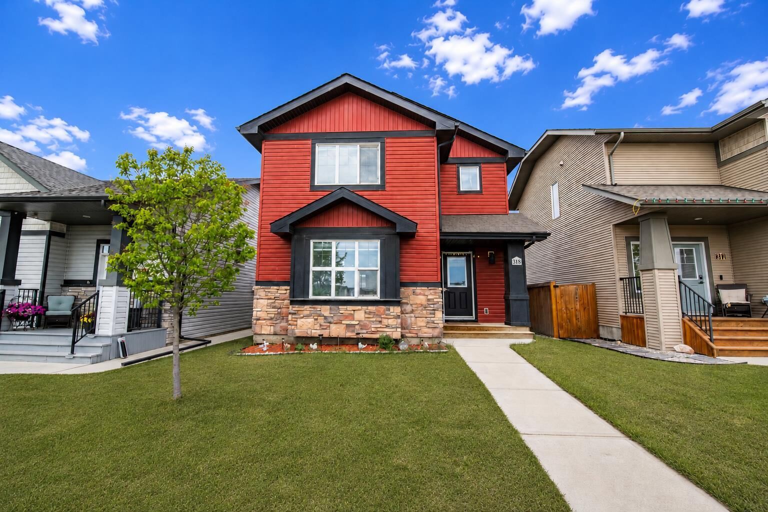 Property Photo: 318 Teasdale Drive AB T4P 0T1