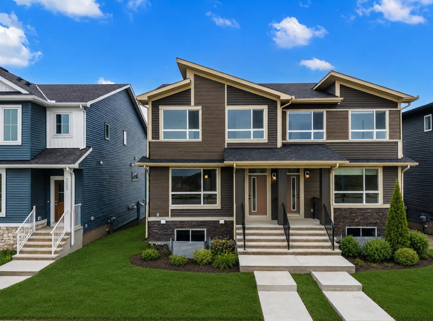 Property Photo: 209 Bridgeport Gate N AB T1X 1V9