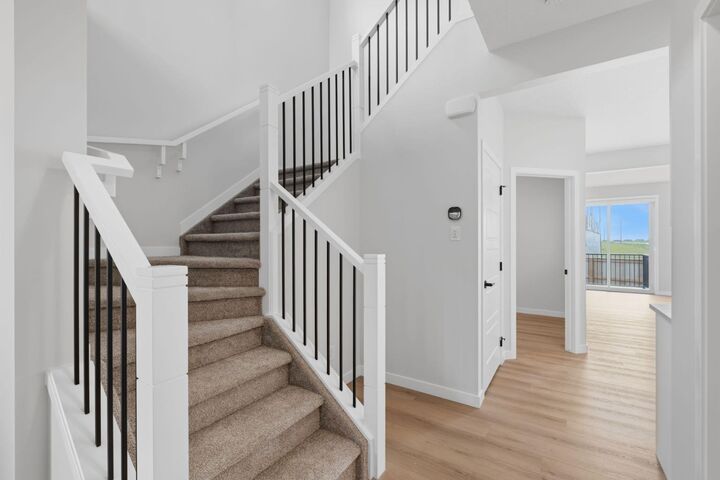 Property Photo:  212 Lewiston Landing NE  AB T3P 2N8 
