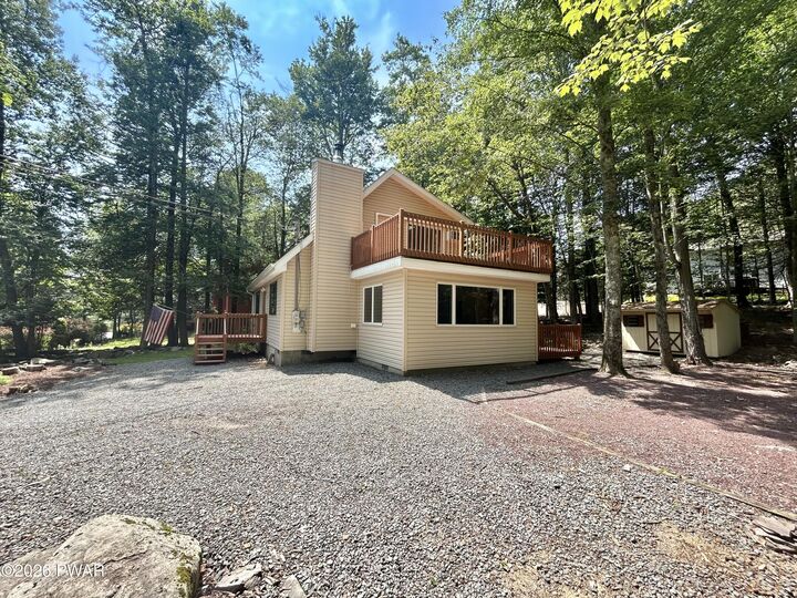 Property Photo:  1011 Cedar Drive  PA 18436 