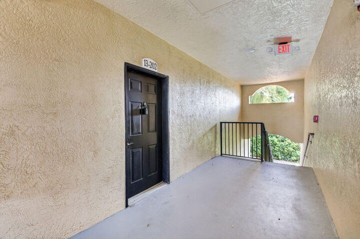 Property Photo:  15125 Michelangelo Boulevard 202  FL 33446 