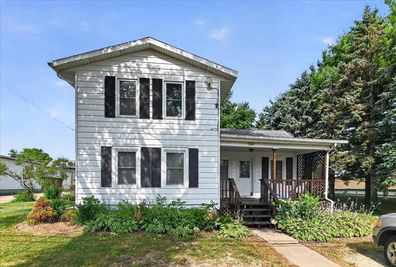 Property Photo: 7645 County Road N WI 53590