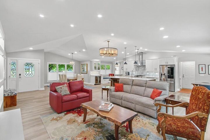 Property Photo:  349 Seminole Road  WI 53545 