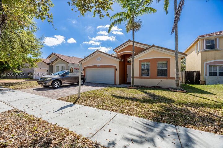 Property Photo:  10770 SW 245th St 10770  FL 33032 