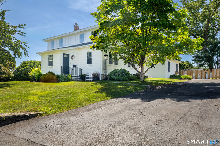 Property Photo:  6 Hillsdale Avenue  CT 06877 