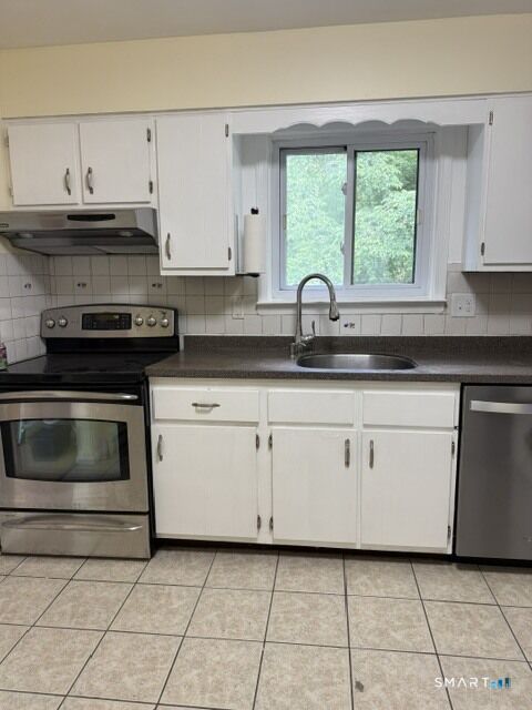 Property Photo:  108 Homestead Lane 108  CT 06804 