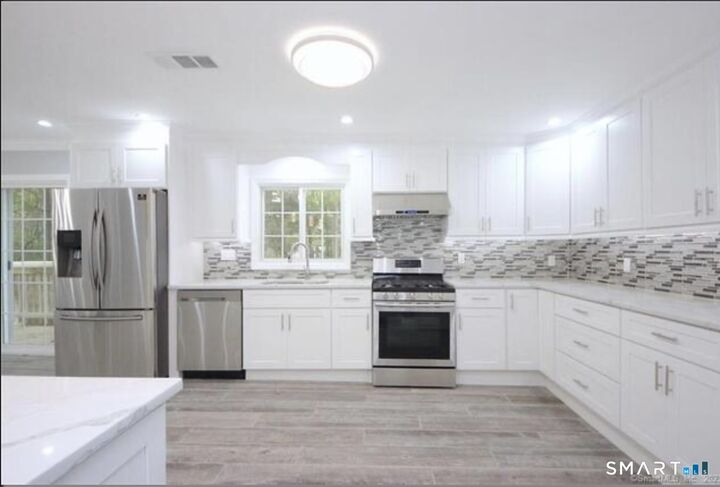 Property Photo: 5 Griffith Road CT 06878