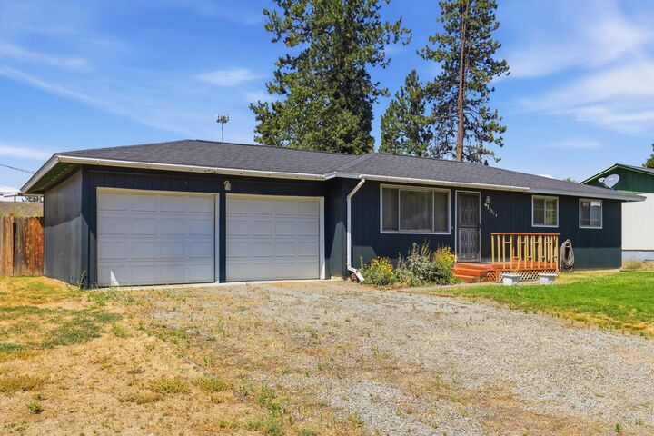 Property Photo:  3014 S Avalon Rd  WA 99216 