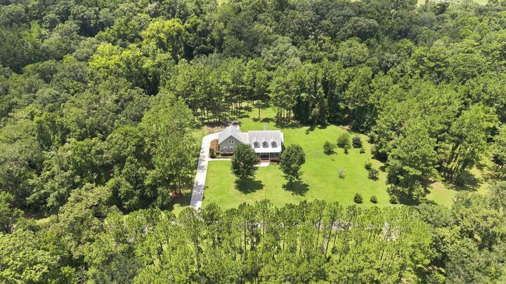 Property Photo:  9737 Faraway Farm Road  FL 32317 