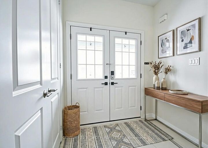 Property Photo:  5 Cypress Point Street  ON L4N 6J9 
