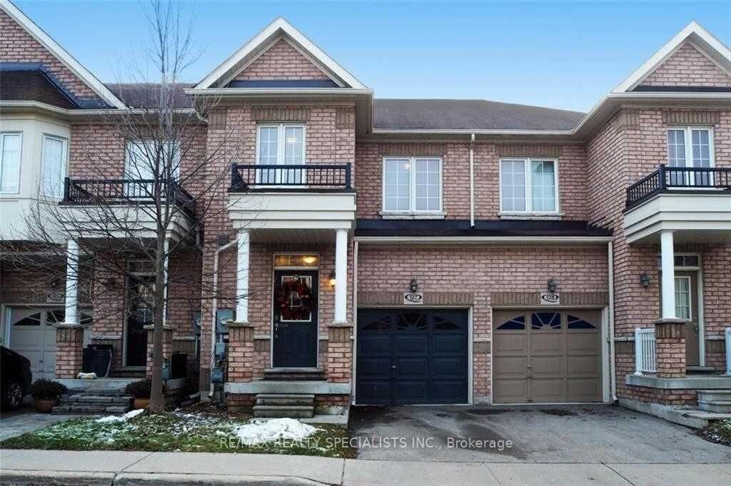 Property Photo:  110 Highland Road W 127  ON N2M 3S1 
