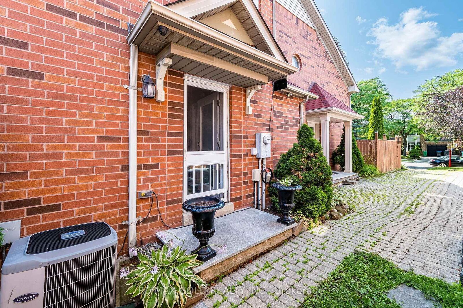 Property Photo:  23 Rain Lily Lane  ON L6R 1S4 