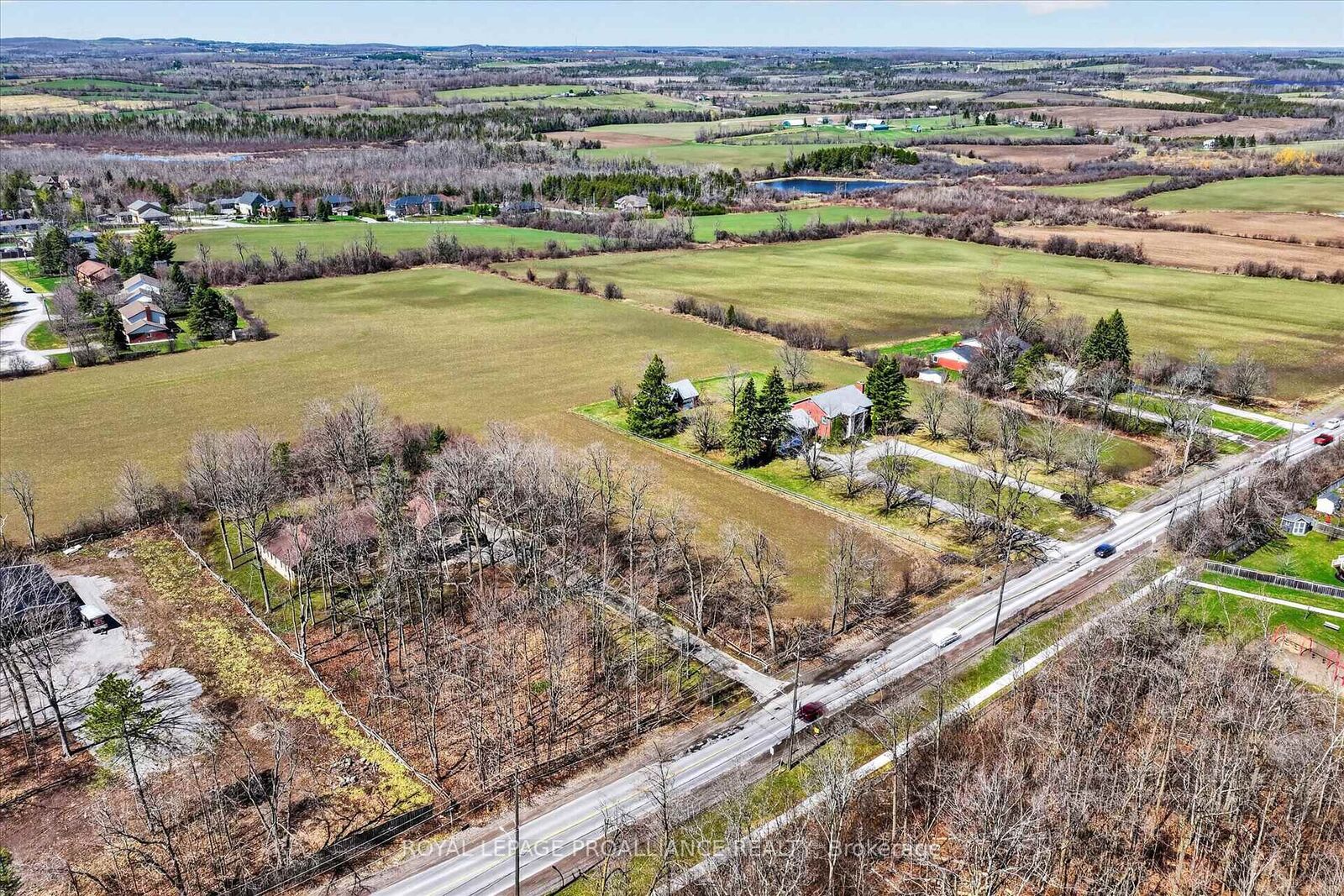 Property Photo:  1281 Brealey Drive  ON K9K 0C4 