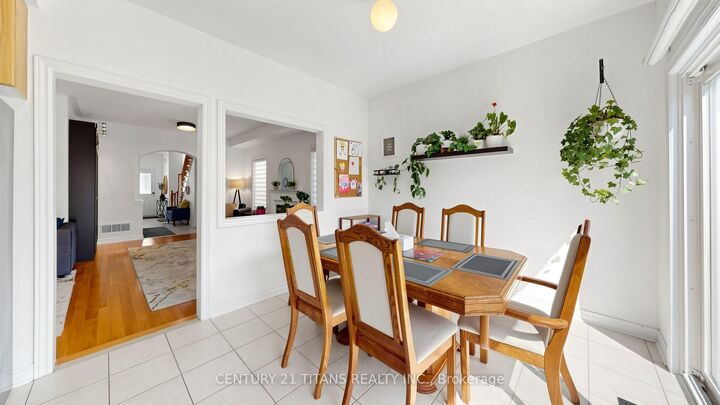 Property Photo:  13 Pamgrey Road  ON L6E 1X5 