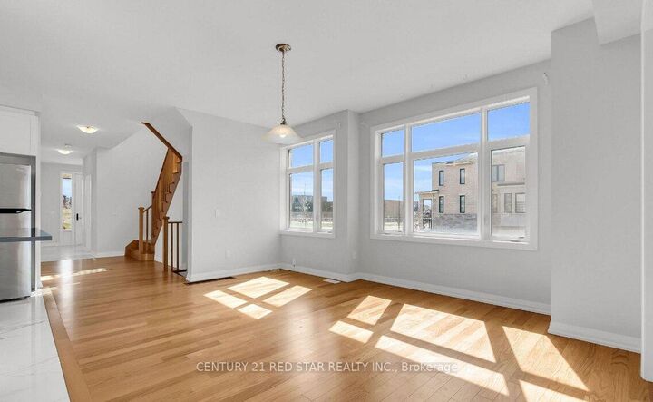 842 Sobeski Avenue — photo 1