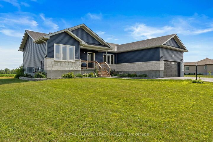 Property Photo:  3572 Crosswind Crescent  ON K0A 2W0 