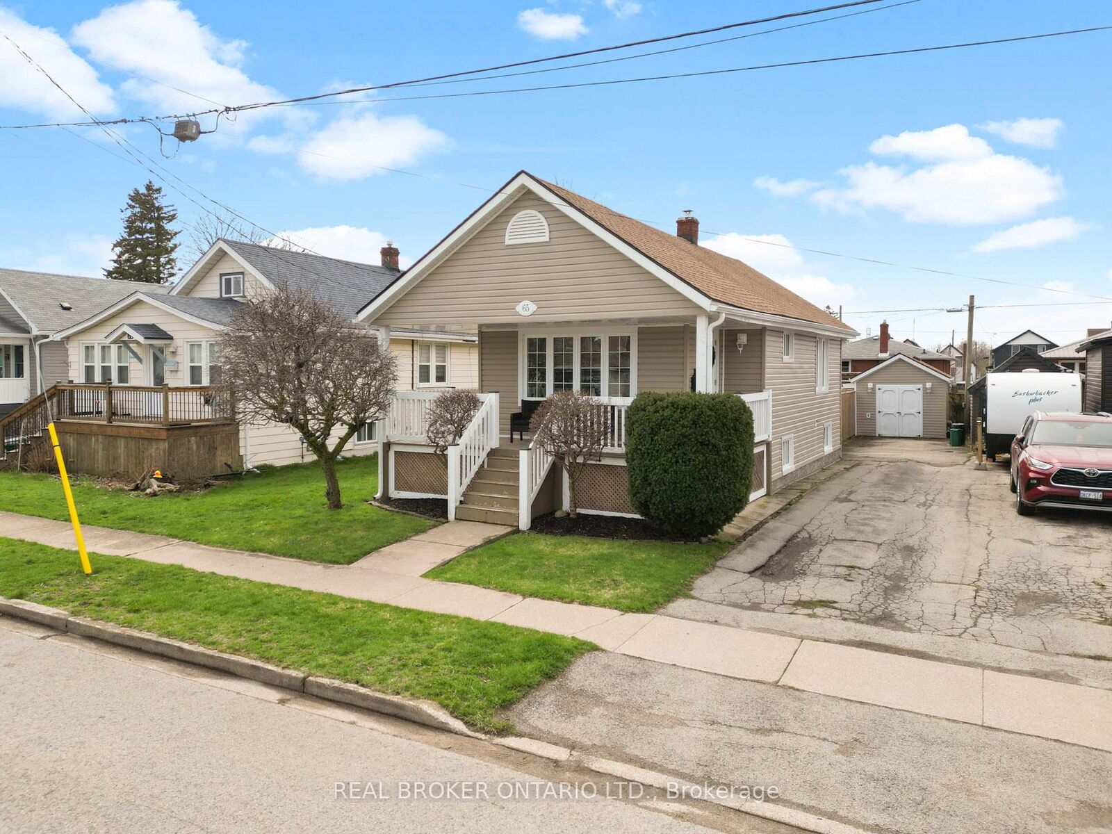 Property Photo: 65 Christmas Street ON L3K 1M4