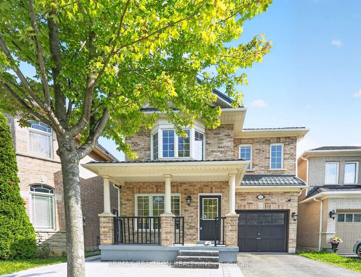 Property Photo: 32 Whitlock Crescent ON L1Z 2B2