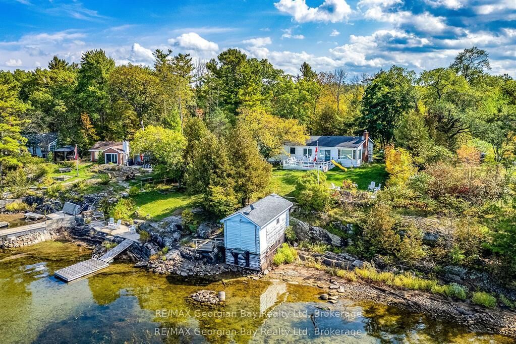 Property Photo: 134 Forest Harbour Parkway ON L0K 2C0