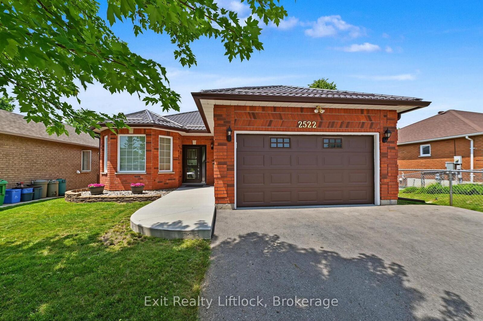 Property Photo:  2522 Marsdale Drive  ON K9L 1R4 