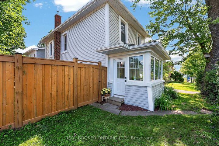 Property Photo: 5631 Mount Albert Road ON L0G 1M0