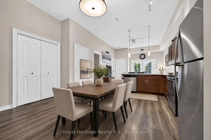 25 King Street 204 — photo 1
