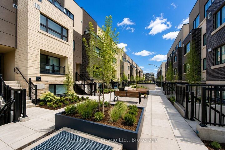 Property Photo:  1135 Cooke Boulevard 109  ON L7T 4A8 