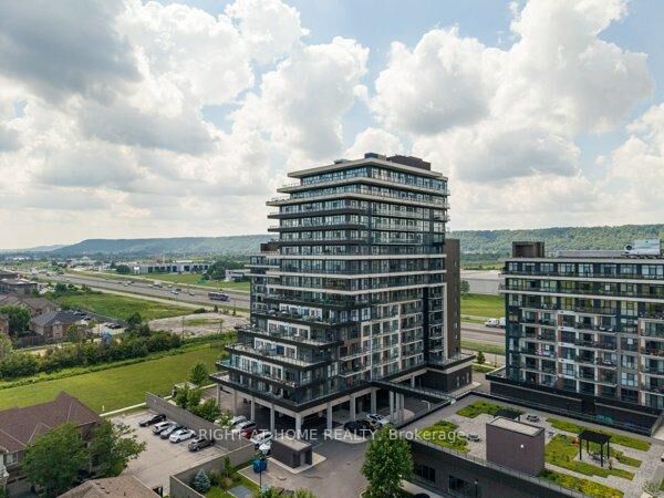 Property Photo:  550 North Service Road 213  ON L3M 0H9 