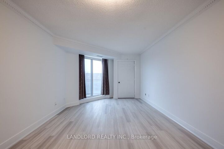 Property Photo:  190 Manitoba Street 511  ON M8Y 3Y8 