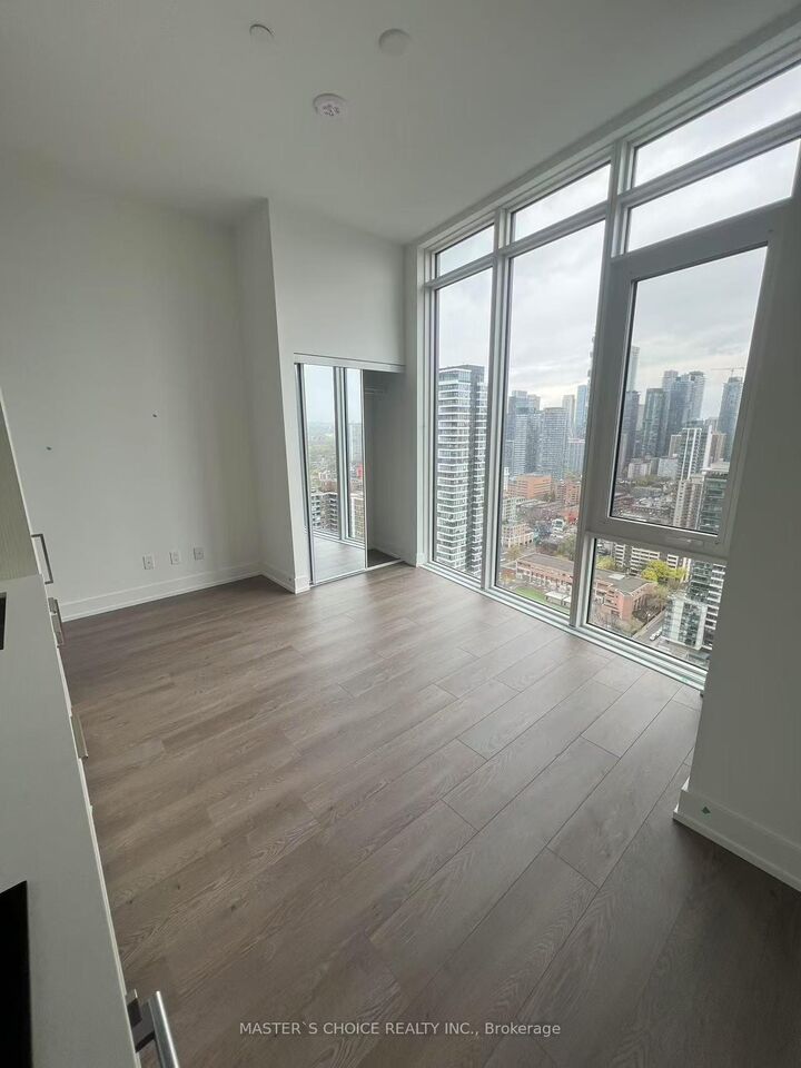 Property Photo:  308 Jarvis Street 3410  ON M5B 0E3 