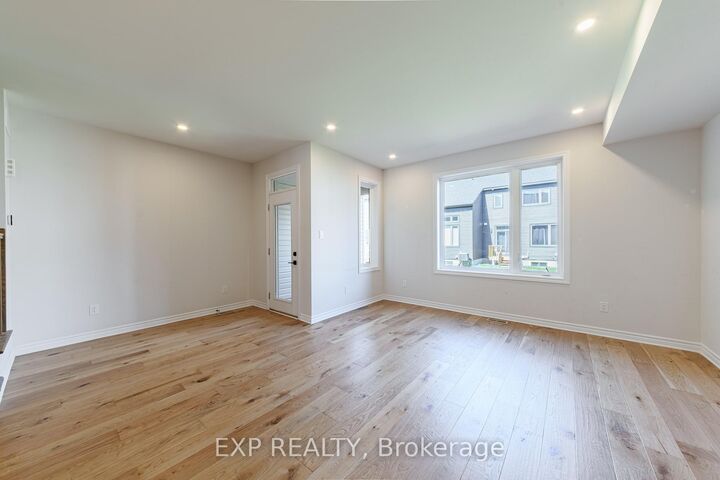 Property Photo: 120 Patchell Place ON K0G 1J0