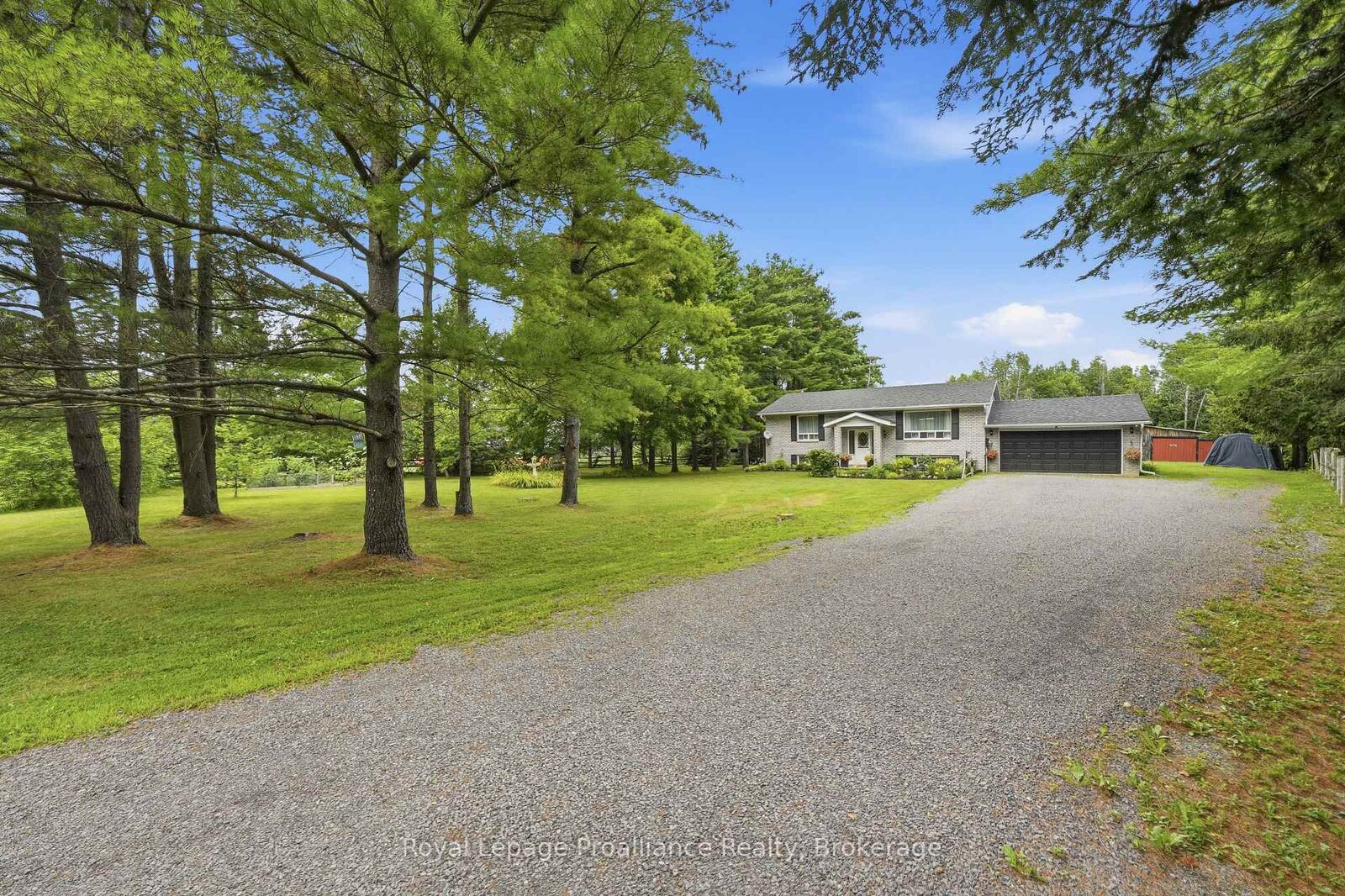 Property Photo: 384 Carson Road ON K0K 3H0