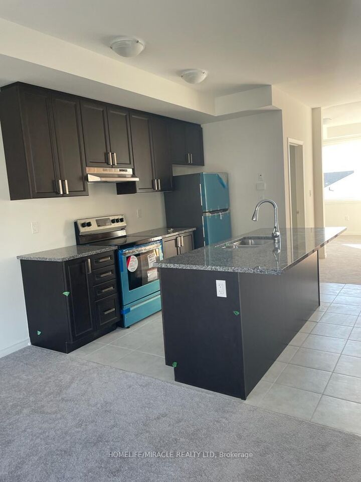 Property Photo:  1392 Coral Springs Path  ON L1K 3G1 