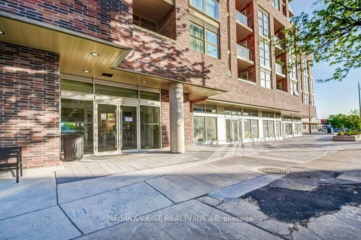 Property Photo:  1787 St. Clair Avenue W 1103  ON M6N 0B7 